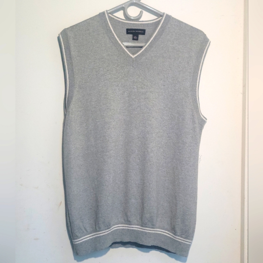 Banana Republic Gray with White Trim Sweater